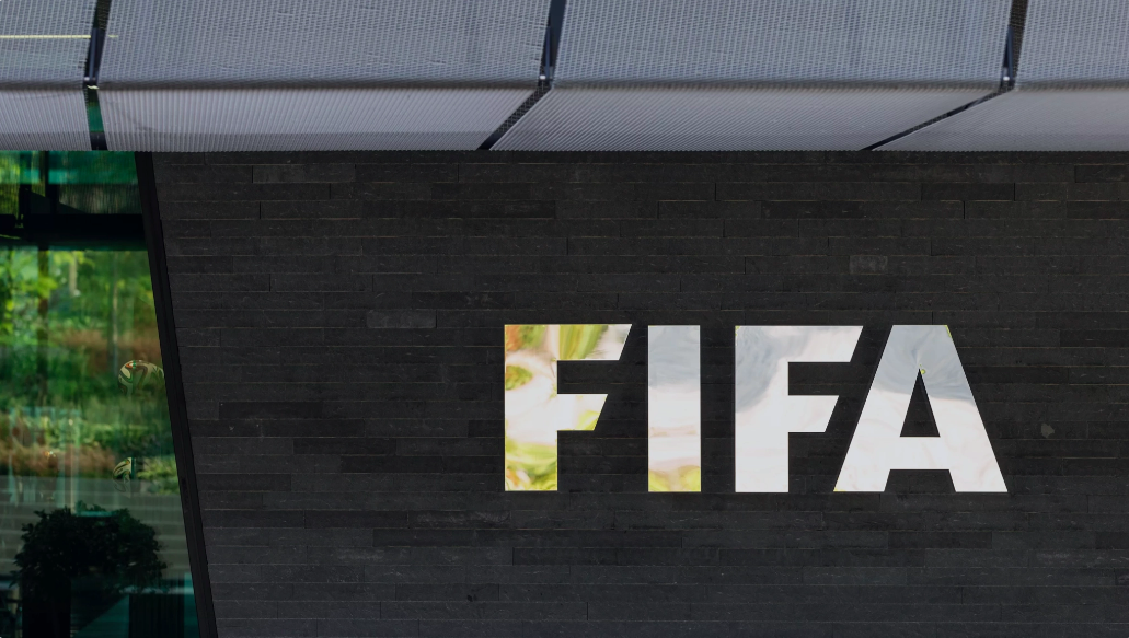 FIFA | 前西班牙足协主席Luis Rubiales被禁止参加足球活动三年